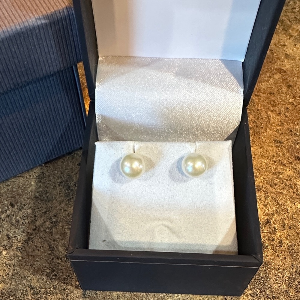 Pearl Stud Earrings